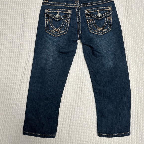 L.A. Idol Thick Stitch Capri Jeans - Picture 2 of 7